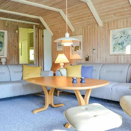 Three-Bedroom Holiday Home Gilleleje With A Fireplace 09