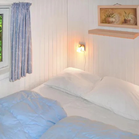 Hébergement de vacances Three-Bedroom Holiday Home Gilleleje With A Fireplace 09 Gilleleje